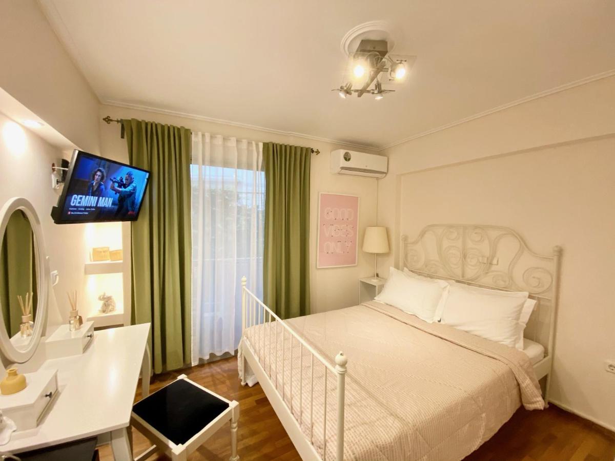 Seaside Comfy Apartment/ Palaio Faliro Афины Экстерьер фото